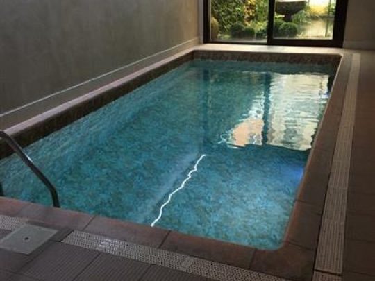 dm-zwembaden-projecten-renovatie-zwembad-brugge-flanders-hotel-01