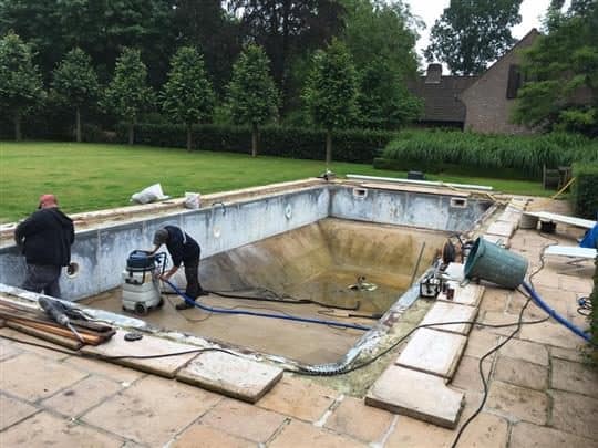 Renovatie zwembad Varsenare 1