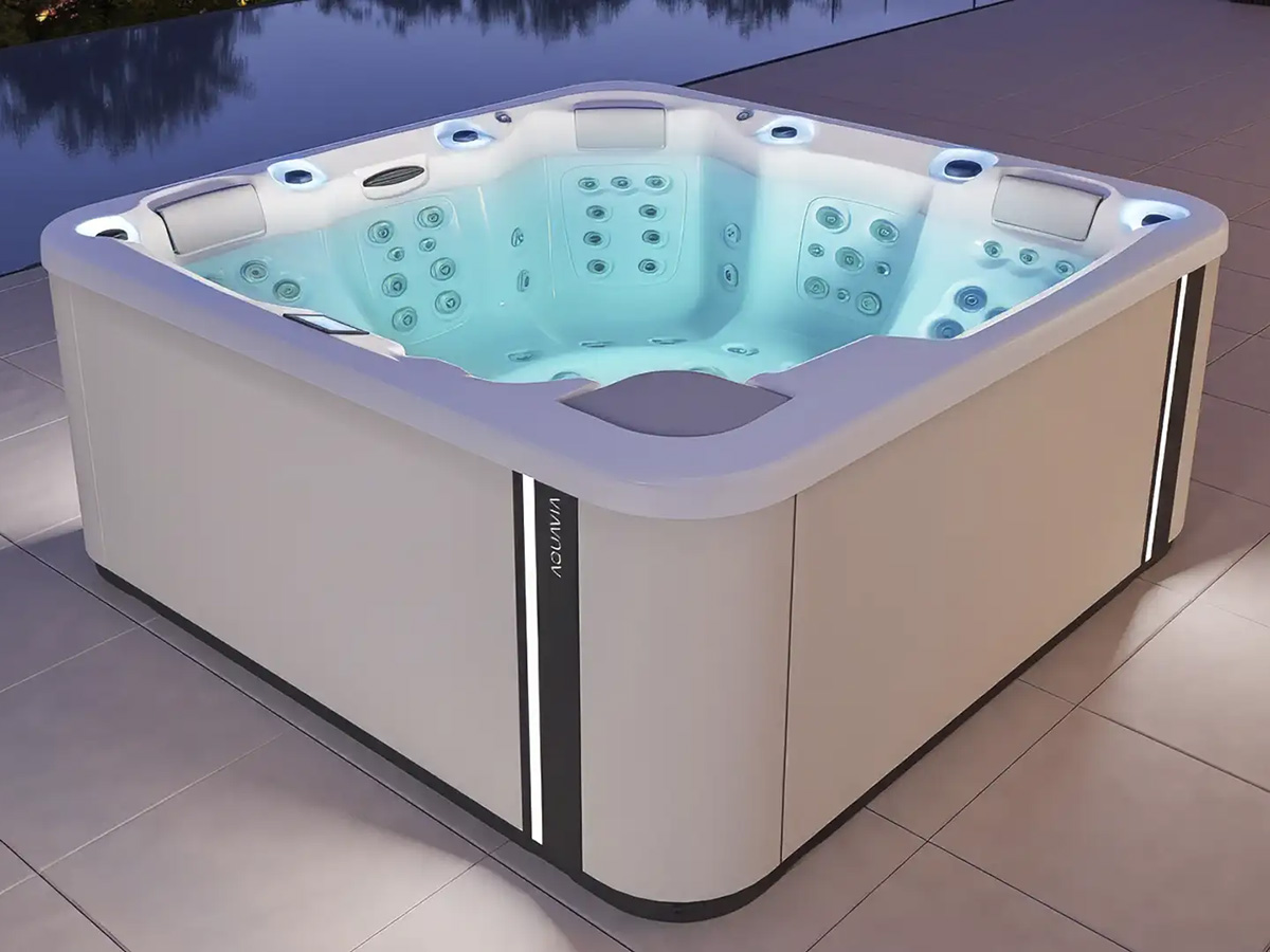 Moderne stijlvolle AquaVia spa